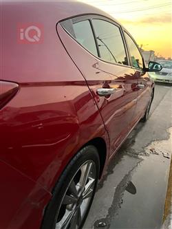 هیوندای ئەلەنترا